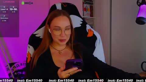 Snapshot of emili1_bc chatting on January 15, 9:45 am Emili online show from January 15, 9:45 am