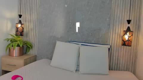 Emily online show from September 24, 11:46 am