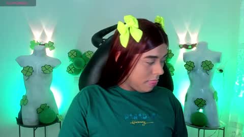 Emili roux online show from March 17, 9:56 am