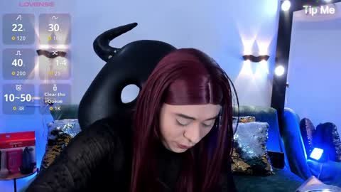 Emili roux online show from April 1, 10:27 am