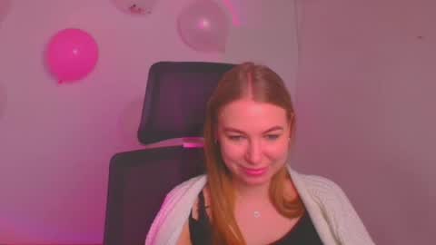 Emilia online show from February 17, 9:13 am