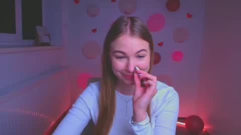 Emilia online show from March 2, 6:05 am