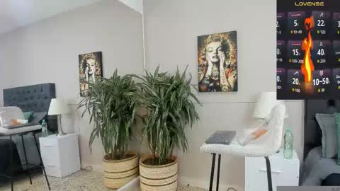 Emilio online show from October 31, 11:00 am