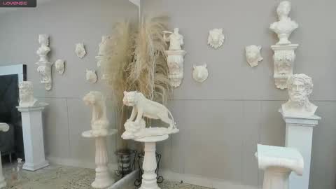 Emilio online show from November 15, 10:12 am