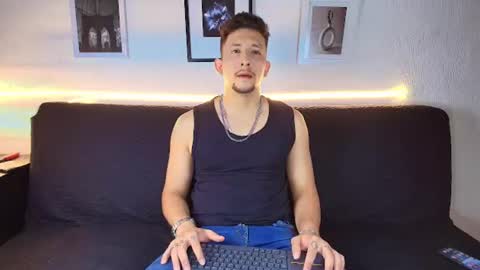 EMILIOCUM online show from June 22, 4:42 am