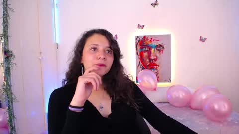 Emili Russo online show from October 22, 8:30 pm