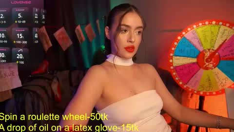  Emiliya  online show from September 20, 1:01 pm