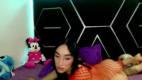 emillystonex online show from February 27, 5:47 pm