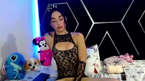 emillystonex online show from March 4, 8:38 pm