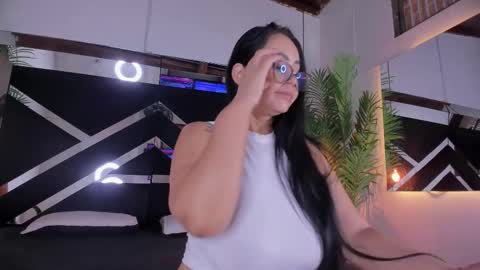 Emily  online show from October 31, 11:00 am