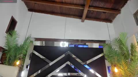 Emily  online show from December 16, 10:53 am