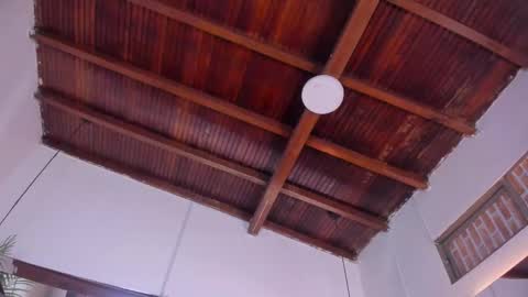 Emily  online show from March 6, 10:56 am