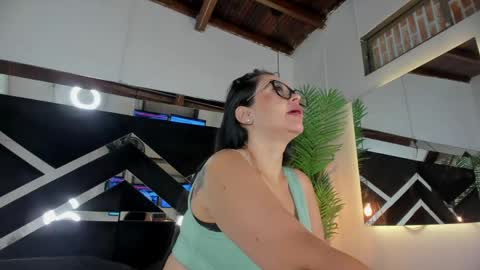 Emily  online show from April 14, 11:05 am