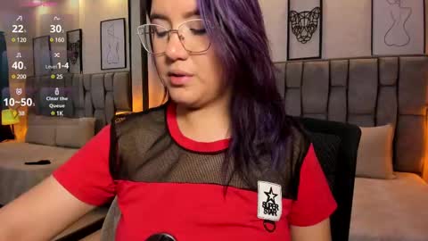 Emily online show from February 23, 7:11 am