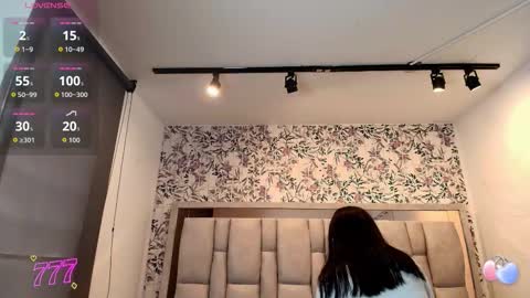 EMILY CUTE online show from March 5, 7:54 pm