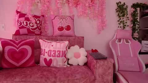 Emily online show from March 9, 3:05 pm