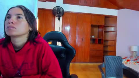 Emily and Soffy online show from July 13, 12:52 pm
