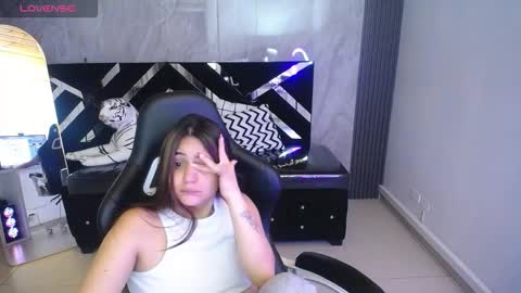 emily_cooper_t online show from September 13, 3:06 am