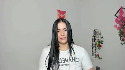 Snapshot of emily_coraline chatting on October 9, 2:59 pm Emily online show from October 9, 2:59 pm