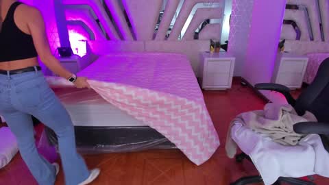 Emily online show from January 16, 10:42 am