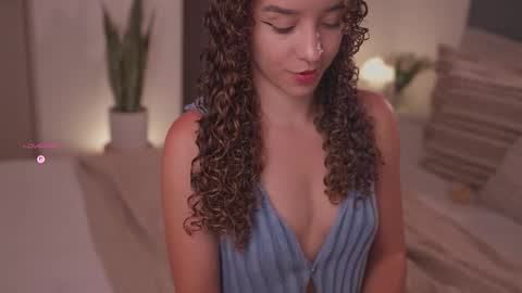 Juliana online show from March 16, 11:31 pm