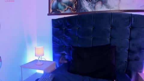 Emily  online show from November 7, 2:50 pm