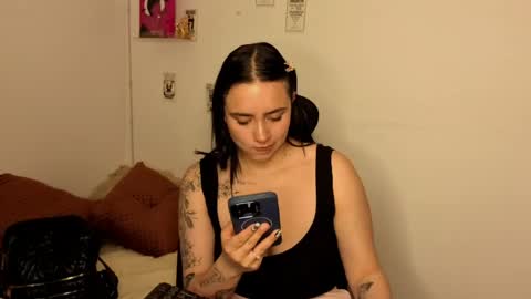 Emily Lindey online show from April 23, 2:35 am