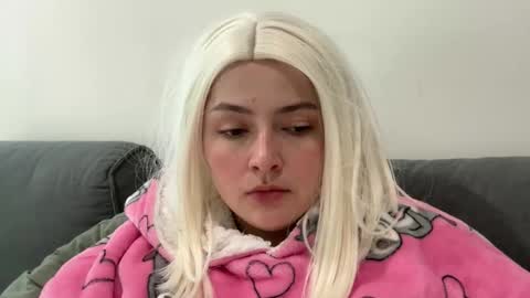 emily_morning_dew online show from November 14, 12:04 pm