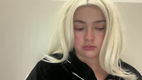 emily_morning_dew online show from February 11, 4:39 am