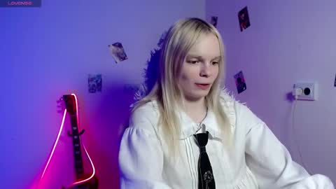 Lia online show from March 13, 5:19 pm