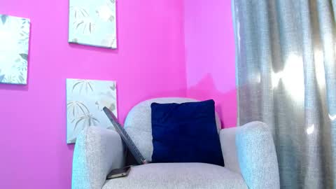 Emily online show from February 28, 6:31 pm