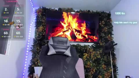 emily_palmeer online show from April 27, 10:46 am