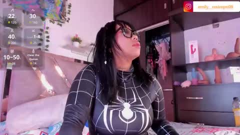 Emily online show from October 22, 6:13 am