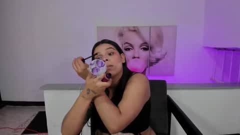 Emily online show from September 19, 7:54 am