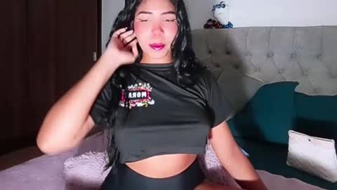 Snapshot of emily_rosse9 chatting on October 1, 11:44 pm emily_rosse9 online show from October 1, 11:44 pm