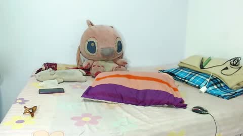 Snapshot of emily_rousxxx chatting on October 12, 10:53 pm Emily  IGEmmily Baussa online show from October 12, 10:53 pm