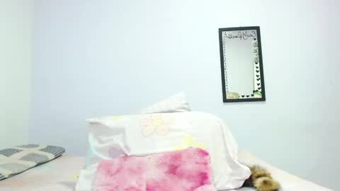 Emily  IGEmmily Baussa online show from April 17, 7:44 am