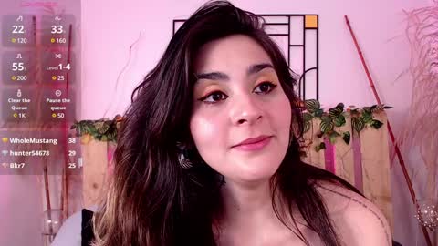 Emilly online show from December 12, 10:45 am