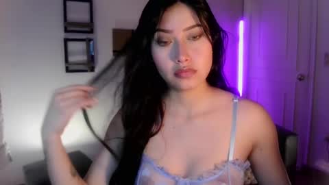 Emily  Swan online show from February 15, 2:15 am