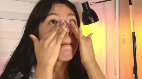 Emily online show from September 29, 12:10 pm