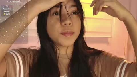 Emily online show from November 19, 12:05 pm