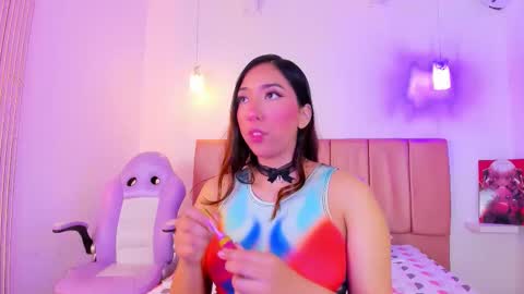 emily_walker4 online show from December 18, 3:45 am