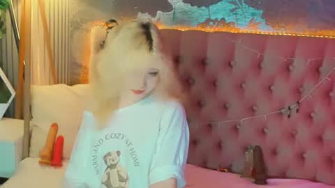 Snapshot of emilyangels chatting on July 14, 6:29 am Baby Emelli online show from July 14, 6:29 am