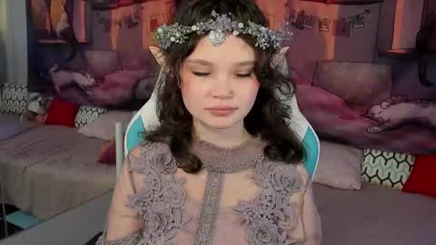 Emilyhaves online show from October 30, 6:41 pm