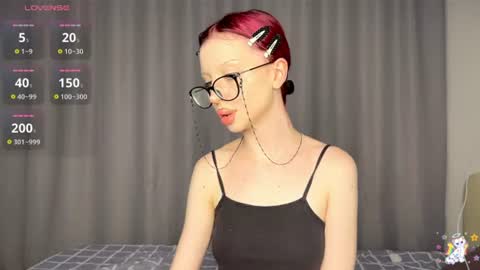 Snapshot of emilycutegirl chatting on June 30, 7:15 pm Emily online show from June 30, 7:15 pm
