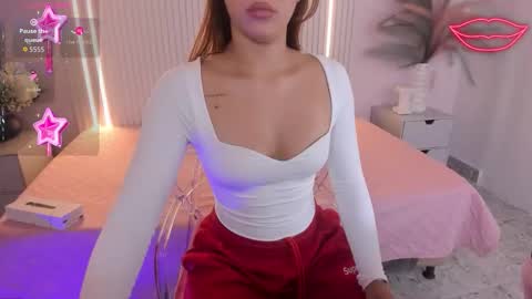 EMILY online show from February 7, 7:50 pm