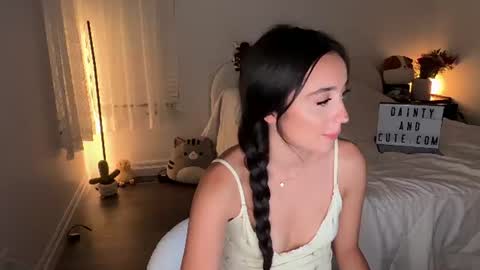 emilyfawn online show from July 22, 5:10 am