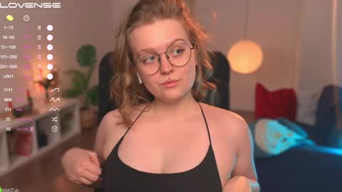 Emily  online show from February 6, 12:16 pm