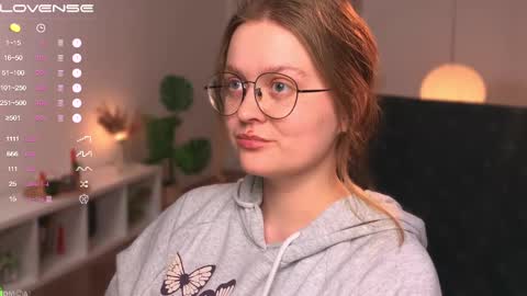 Emily  online show from February 26, 4:45 pm