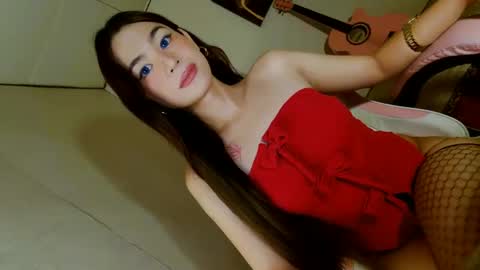 ariane online show from October 9, 8:34 am